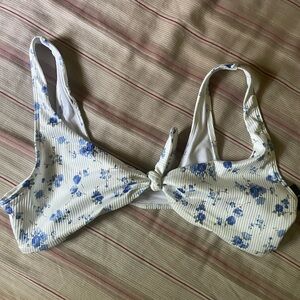 Hollister Ribbed Floral Tie Swimsuit Top